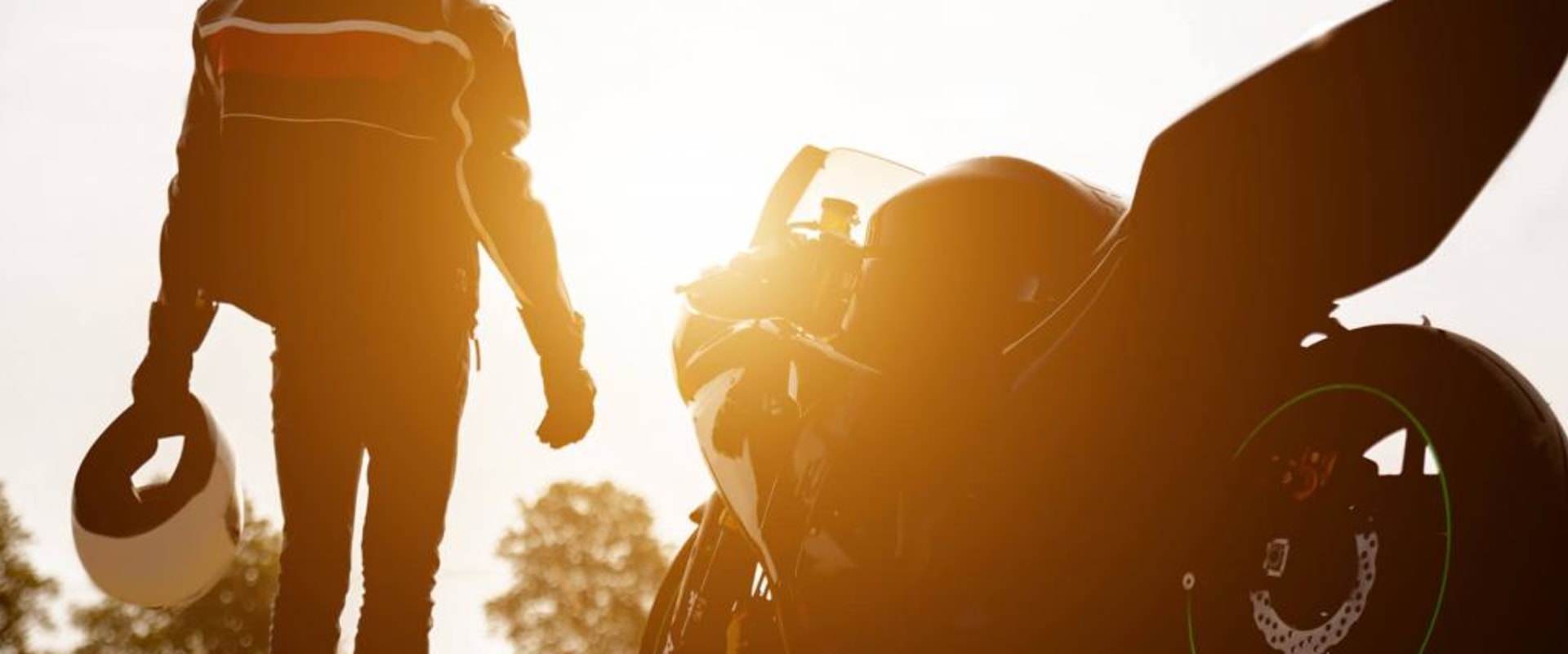 What are the different methods of shipping a motorcycle?