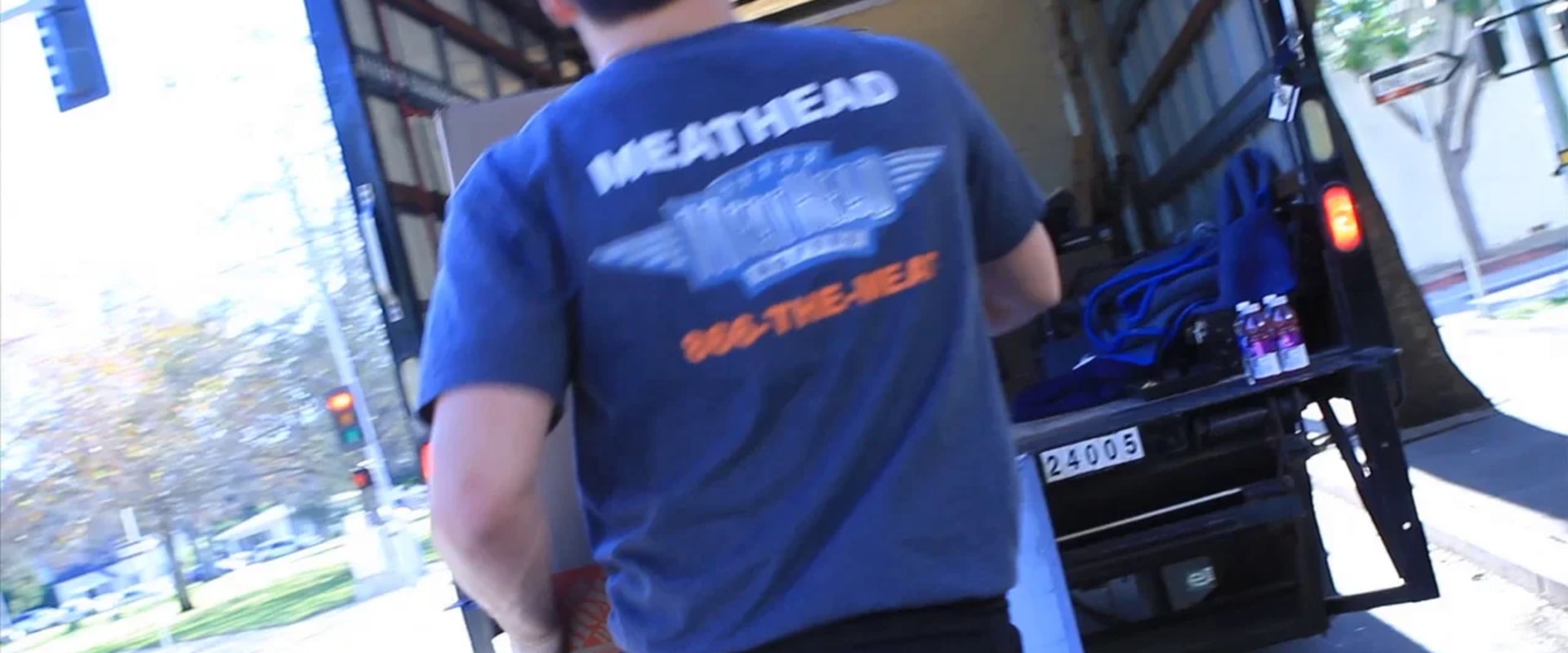 Expert Tips for Hiring Local Movers in Bakersfield, CA